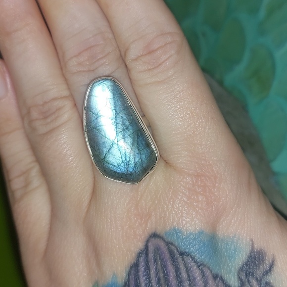 Flash Labradorite Unique Shaped Ring Size 8 - Picture 4 of 7